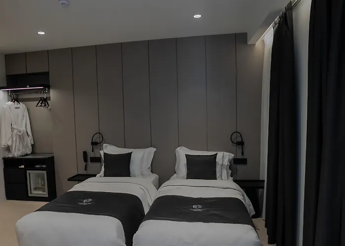 Hotel Central Inn Hotel Tirana