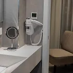 Central Inn Hotel Hotel Tirana