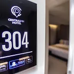 Central Inn Hotel ホテル ティラナ
