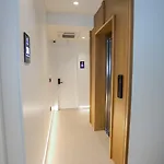 Central Inn Hotel ホテル ティラナ