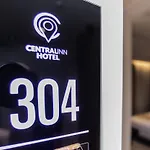 Central Inn Hotel ホテル 4*