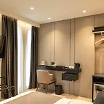 Central Inn Hotel 4* Tirana