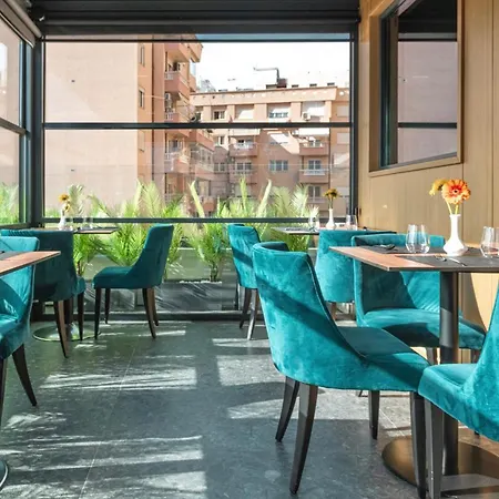 Hotel Central Inn Hotel Tirana