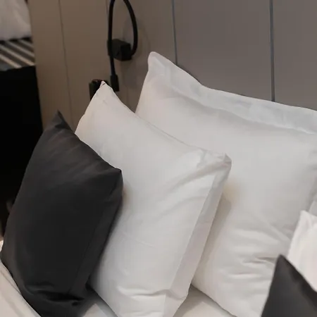 Central Inn Hotel Ξενοδοχείο 4*