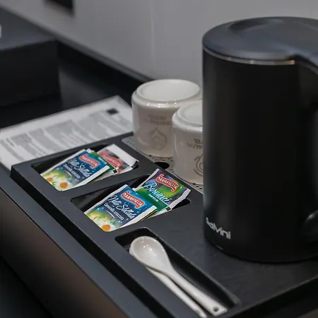 Hotel Central Inn Hotel 4*