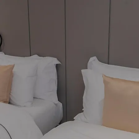 Central Inn Hotel 酒店