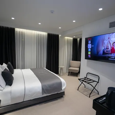 Hotel Central Inn Hotel 4*