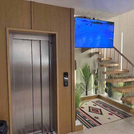 Central Inn Hotel Hotel Tirana