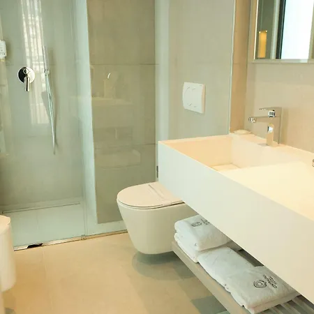 Hotel Central Inn Hotel Tirana