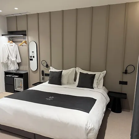Central Inn Hotel Hotel 4*