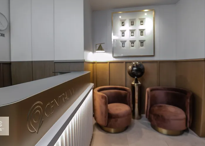 Central Inn Hotel 4*